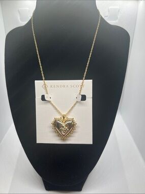 Kendra Scott Malloy Rose Gold Heart Locket Pendant Necklace